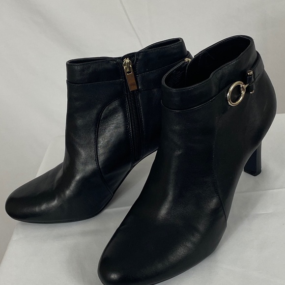 Bandolino Shoes - Bandolino black size 11 booties 3 inch heels